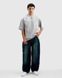Camiseta Oversize Unisex de Hombre y Mujer con Hombros Caídos, Manga Corta, Ajuste Holgado Casual, Estilo Urbano - Product Image 1