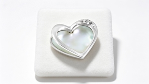 Art Palace - Dije de Plata 925 con Forma de Corazón, con Perla Mabe y Engaste de Circonitas, Regalo Romántico Unisex - Product Image 2
