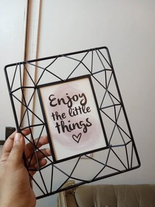 Gold Metal Rectangle Photo Frame With <b>Pressed</b> <b>Flowers</b> And Chain For Wall Or Table Display - Product Image 6