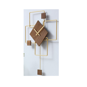 Horloge murale ronde silencieuse en fer et bois moderne avec pendule artistique, style minimaliste contemporain pour une décoration intérieure élégante - Product Image 1