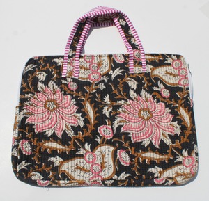 Sac à dos pour ordinateur portable artisanal, écologique, en coton, à motifs floraux, durable et léger - Product Image 1