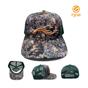 Gorras Trucker Personalizadas con Bordado y Estampado de Camuflaje, Gorras de Caza con Logotipo Personalizado, de Algodón y Poliéster con Malla Trasera - Product Image 1