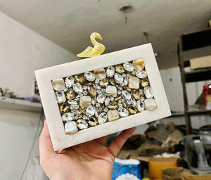 Stylish Resin Clutch Purse for Ladies Fashionable Accessory with Unique Aesthetic and Chain Decoration BY MULTI <b>CRAFT</b> - Product Image 2
