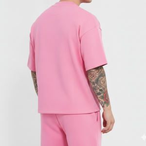 เสื้อยืดผู้ชาย OEM ผ้าฝ้าย 100% ทรงบ็อกซี่ คอกลม แขนสั้น ไหล่ตก ทรงโอเวอร์ไซส์ คุณภาพสูง สีพื้นชมพู พิมพ์ลาย - Product Image 4