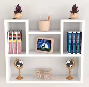 Juego de Estantes Flotantes de Madera Maciza con Diseño Personalizado, Estantes de Madera Montados en la Pared para Almacenamiento y Decoración del Hogar - Product Image 3