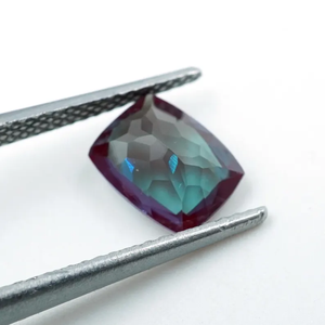Alexandrite naturelle 1,60 ct à changement de couleur, taille coussin (8x6x3,5MM) - Product Image 3