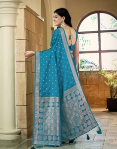 Sarees de Seda Jacquard Banarasi con Trabajo de Zari Tejido para Mujer KV, con Blusa Reversible Sin Coser (Azul) Otoño - Product Image 2