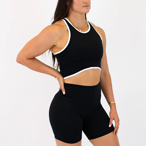 Ensemble débardeur court dos nageur noir et short cycliste taille haute pour femme, ensemble débardeur de yoga noir et short de fitness pour femme - Product Image 2