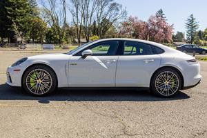 Porsche Panamera Turbo S E-Hybrid 2020 - Product Image 3