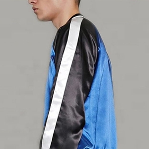 Chaqueta Varsity de Satén para Hombre, Estilo Bomber, con Logotipo Personalizado, Ropa Deportiva Económica, Proveedor de Pedidos al por Mayor - Product Image 5