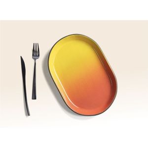 Plateau de service ovale décoratif en métal dégradé coucher de soleil noir mat, avec couverts, pour hôtel, restaurant, maison - Product Image 1
