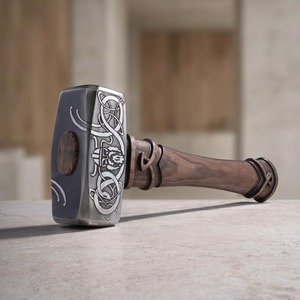 Marteau Viking gravé avec manche en bois, face carrée, réplique décorative faite à la main - Product Image 5