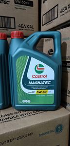 Huile moteur entièrement synthétique <span class=keywords><strong>CASTROL</strong></span> <span class=keywords><strong>10W</strong></span>-<span class=keywords><strong>40</strong></span> API SN SP Lubrifiant moteur pour voiture à essence - Product Image 2