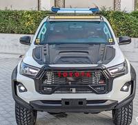 Toyota Land Hilux Special 4WD 2024 d'occasion, blanc, intérieur foncé, toit ouvrant, SUV, meilleur prix.