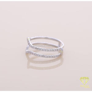 Bague croisée en argent sterling 925 avec diamants Moissanite de luxe et rangées de pierres incurvées pour les détaillants et revendeurs de bijoux - Product Image 5