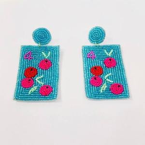 Pendientes de Aro con Cuentas Bordadas a Mano, Estilo Boho, Modernos y Elegantes para Bodas, Eventos y Fiestas - Product Image 2