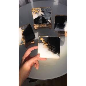 Sous-verres en résine de qualité supérieure, ensembles de service pour boissons, formes ovales et rondes, pour un usage domestique - Product Image 1