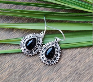 Boucles d'oreilles pendantes en onyx noir naturel, argent sterling 925, faites à la main, bijoux vintage en pierres précieuses pour femmes, vente en gros - Product Image 2
