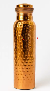 ขวดน้ำทองแดงตีลาย ดีไซน์มินิมอล พกพาสะดวก - Product Image 1