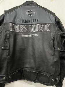 Chaqueta de Cuero Genuino Votary Negra/Gris con Logotipo Bordado Personalizado, Bordado 3D, Mangas Largas, Forro Extraíble, Protección Anti-UV - Product Image 4