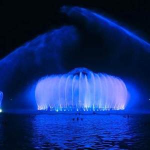 Grandes fontaines de jardin à rideau d'eau LED numériques avec musique, design moderne, construction en acier inoxydable pour la décoration extérieure des parcs - Product Image 5