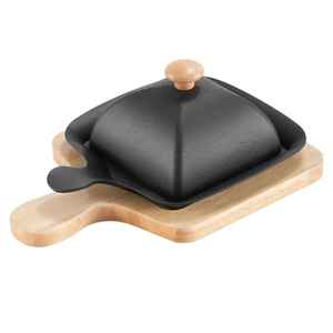 Plat de service ovale en fonte pré-assaisonnée avec base en bois pour steak et fajitas – Plateau chauffant pour restaurant - Product Image 5