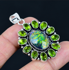 Ópalo natural, colgante de flor de peridoto, collar floral, joyería para mujer, joyería hecha a mano - Product Image 2