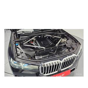 BMW X7 XDrive 40d Design Pure Excellence 7 places, conduite à gauche, diesel, boîte automatique, toit ouvrant panoramique, phares à LED, 2024 - Product Image 6