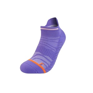 Calcetines Profesionales para Maratón, con Base Acolchada, Calcetines Deportivos Gruesos para Hombre y Mujer, Calcetines Cortos Antideslizantes, Transpirables y de Secado Rápido - Product Image 1