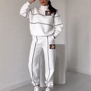 Conjunto Deportivo Unisex Blanco, Chaqueta con Cierre de Cremallera y Bolsillos Laterales, Pantalones con Cordón Ajustable, Diseño Deportivo Transpirable para Adultos - Product Image 4