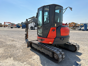 Excavadora de cadenas ES 57 ZT confiable para paisajismo, servicios públicos y preparación de sitios - Product Image 4