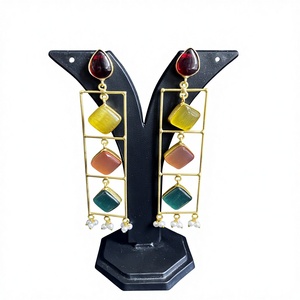 Pendientes Colgantes de Moda Chapados en Oro Estilo Indio, Hechos a Mano con Engaste Multicolor para Fiesta de Mujer - Product Image 2