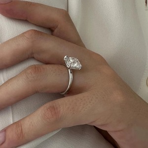 Bague de fiançailles solitaire en diamant de laboratoire taille coussin de 4 carats, ajustement parfait, or blanc 14K 18K, platine, bague de mariée - Product Image 2