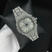 Montre de luxe unisexe en acier inoxydable avec diamants, boîtier carré, cadran analogique, mouvement à quartz, bracelet en cuir 41 mm, mode de luxe