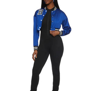 Veste de baseball en laine courte élégante OEM pour femme, style universitaire, veste de fabricant pour lycéenne, style streetwear - Product Image 3