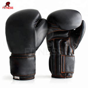 ถุงมือชกมวยหนัง RC Fitness Wear - ปรับขนาดได้ด้วยแถบตีนตุ๊กแก เป็นมิตรกับสิ่งแวดล้อม สำหรับผู้ใหญ่ทุกเพศ ชุดถุงมือฝึกซ้อมแบบคอมโบ มีจำหน่ายแล้ว - Product Image 4
