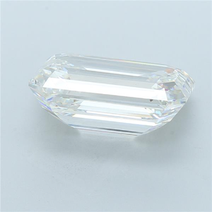Diamant de laboratoire taille émeraude 10,02 carats, couleur G, clarté VS2, CVD, poli à la main pour la fabrication de bijoux, fiançailles et mariage - Product Image 5
