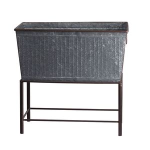 Juego de 2 Macetas Metálicas Rústicas Zale con Soportes - Incluye Macetas Grandes de 20x12x19.5" y Pequeñas de 16.5x9.5x14.5" - Product Image 3