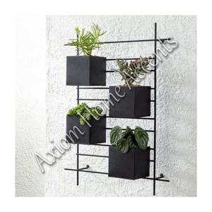 Pot de fleurs rond durable et élégant avec finition mate Décoration de jardin intérieur/extérieur par Axiom Home Accents - Product Image 1