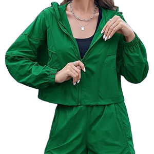 Conjunto Deportivo de Invierno para Mujer, Chaqueta con Capucha y Cierre, Pantalones Cortos, Moda 2026 - Product Image 6