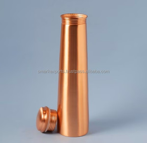 Botella de agua de cobre puro Smarkexports de 1000ml para un mejor bienestar para viajes y gimnasio con fácil mantenimiento - Product Image 4