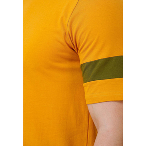 T-shirt pour homme à manches courtes, col rond, tricoté, couleur unie, décontracté, avec bordure contrastante jaune et vert - Product Image 4