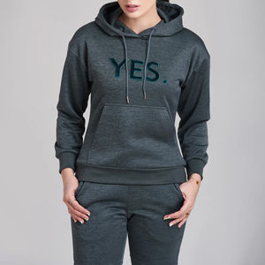 Ensemble de survêtement en molleton épais personnalisé pour femme, manches longues, coupe oversize, deux pièces, style streetwear pour l'hiver - Product Image 5