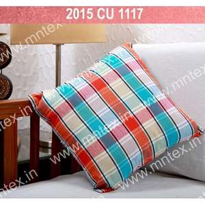 Taies d'oreiller et coussins modernes en coton pour canapé Designs élégants avec options personnalisées Pièce de confort douce et élégante pour la maison - Product Image 1