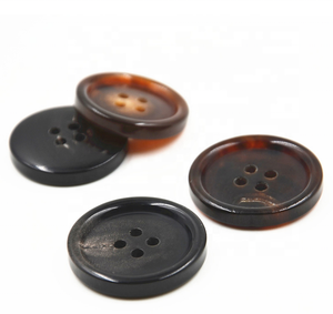 Boutons en corne naturelle faits à la main, durables et écologiques, pour pulls, manteaux, vestes, couture, accessoires de vêtements décoratifs - Product Image 4