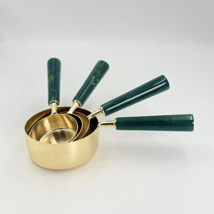 Ensemble de tasses et cuillères à mesurer en acier inoxydable Be-Safe Kitchen, 4 pièces, avec poignée en résine, pour ingrédients secs et liquides - Product Image 1