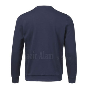 Sudaderas Modernas con Tela Premium y Diseño Limpio, Perfectas para la Moda Urbana y el Estilo Diario - Product Image 6