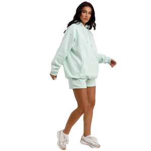 Ensemble de shorts et sweats à capuche pour femmes, personnalisables, prêts pour FBA, tenues deux pièces, vente en gros, prêts à être expédiés - Product Image 4