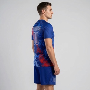 ชุดยูนิฟอร์มฟุตบอลโลโก้สั่งทำพิเศษ เสื้อฟุตบอลแบบซับลิเมชั่น ระบายอากาศได้ดี ซับเหงื่อ แห้งเร็ว ชุดฝึกซ้อมทีมชาย ผู้ใหญ่ - Product Image 3
