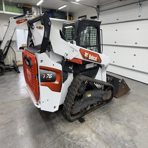 รถตักล้อยางขนาดเล็ก Bobcat T76 รุ่นขายดีที่สุด พร้อมระบบ PLC แกนกลางที่แข็งแกร่ง มอเตอร์ แบริ่งปั๊ม เกียร์รถตักล้อยางด้านหน้า - Product Image 3